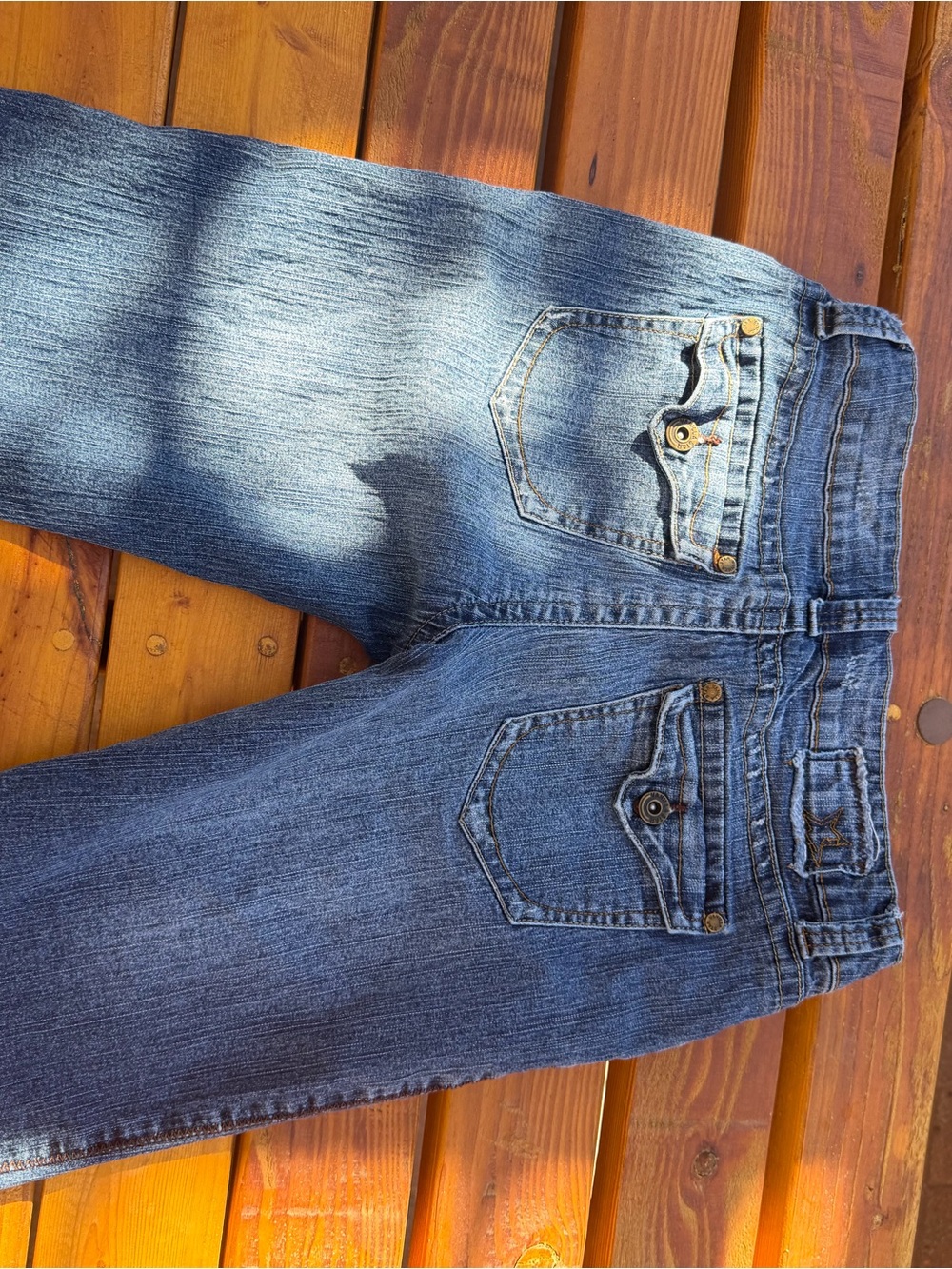 Woman’s capri Blue Denim Jeans - Classic Straight Fit